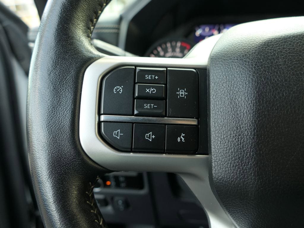 Used 2024 Ford Expedition Max XLT image 16