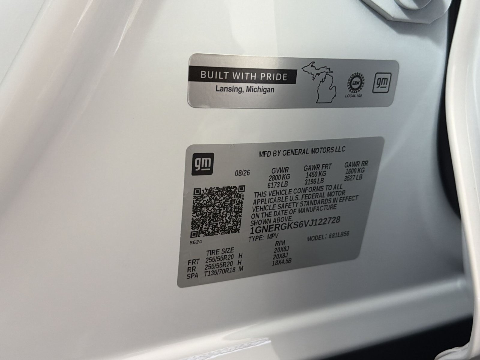 New 2027 Chevrolet Traverse LT FWD image 29