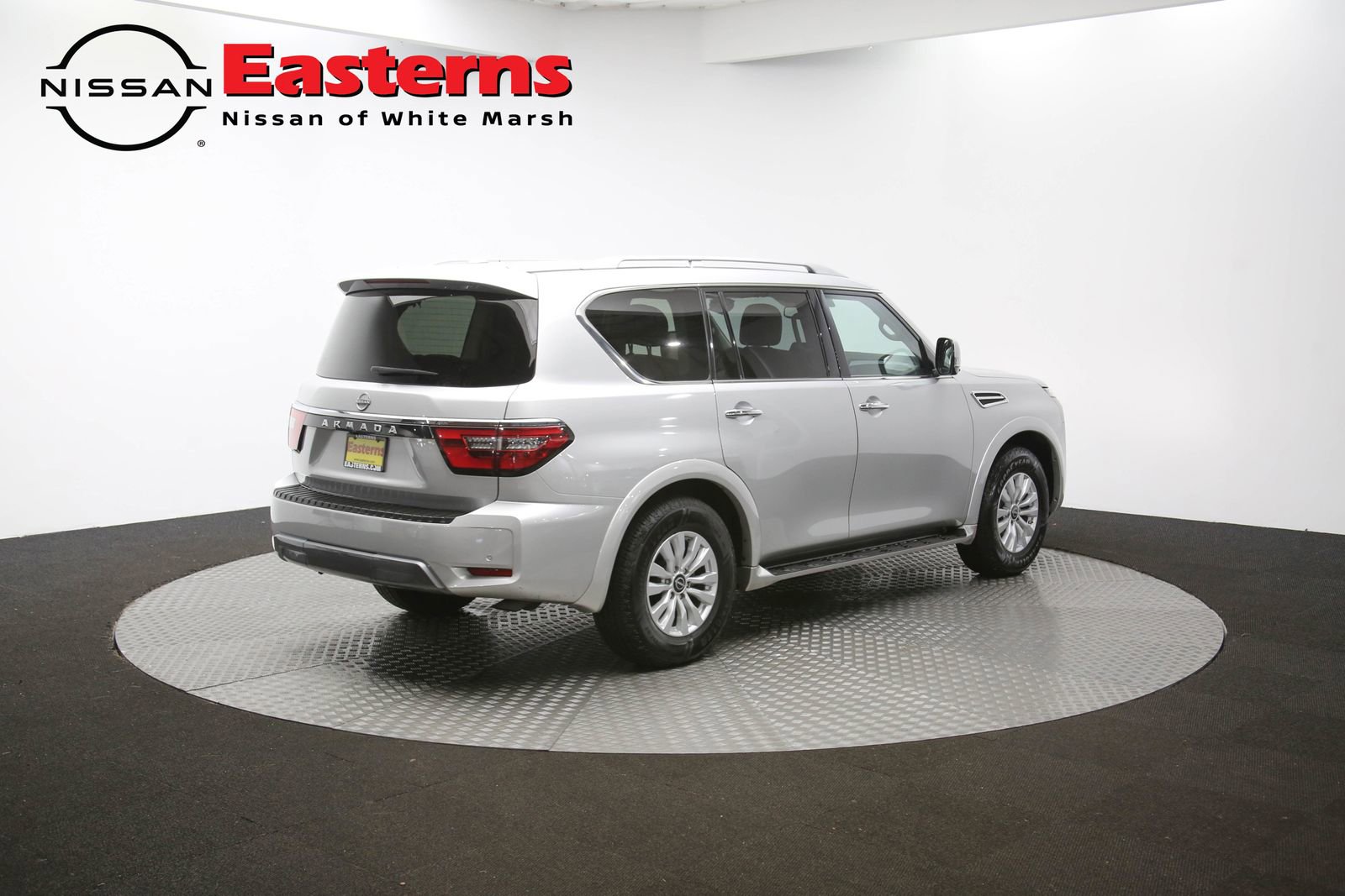 Used 2024 Nissan Armada SV image 65
