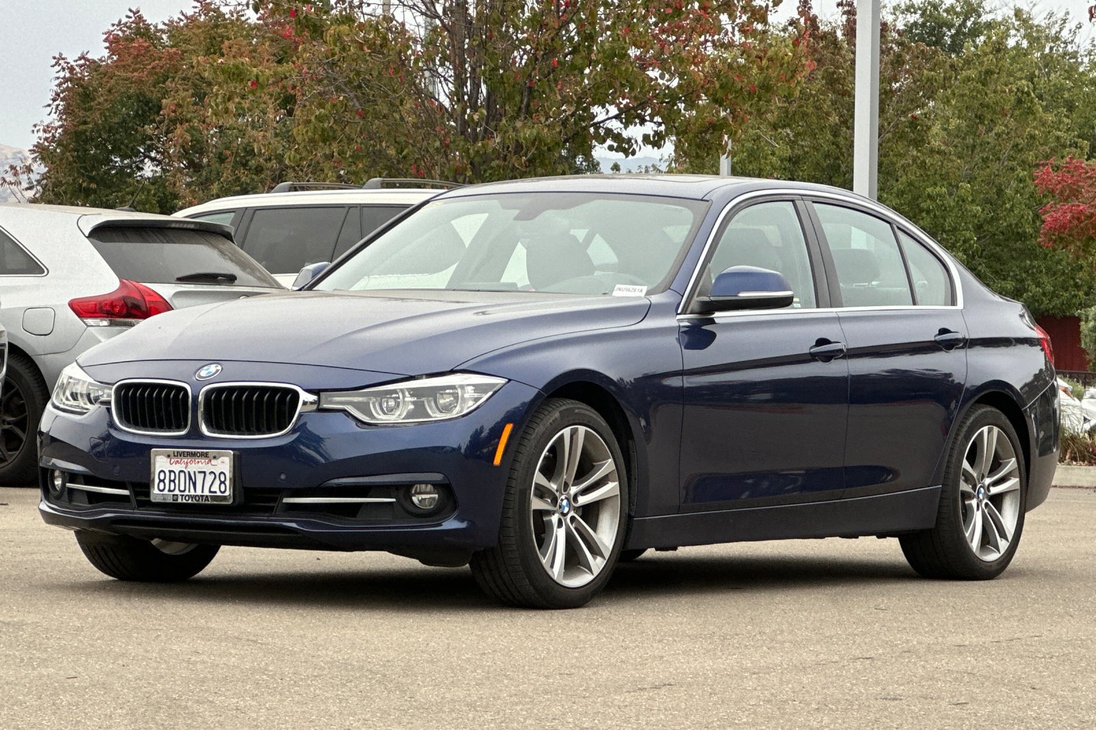 Used 2018 BMW 330i Sedan RWD image 8