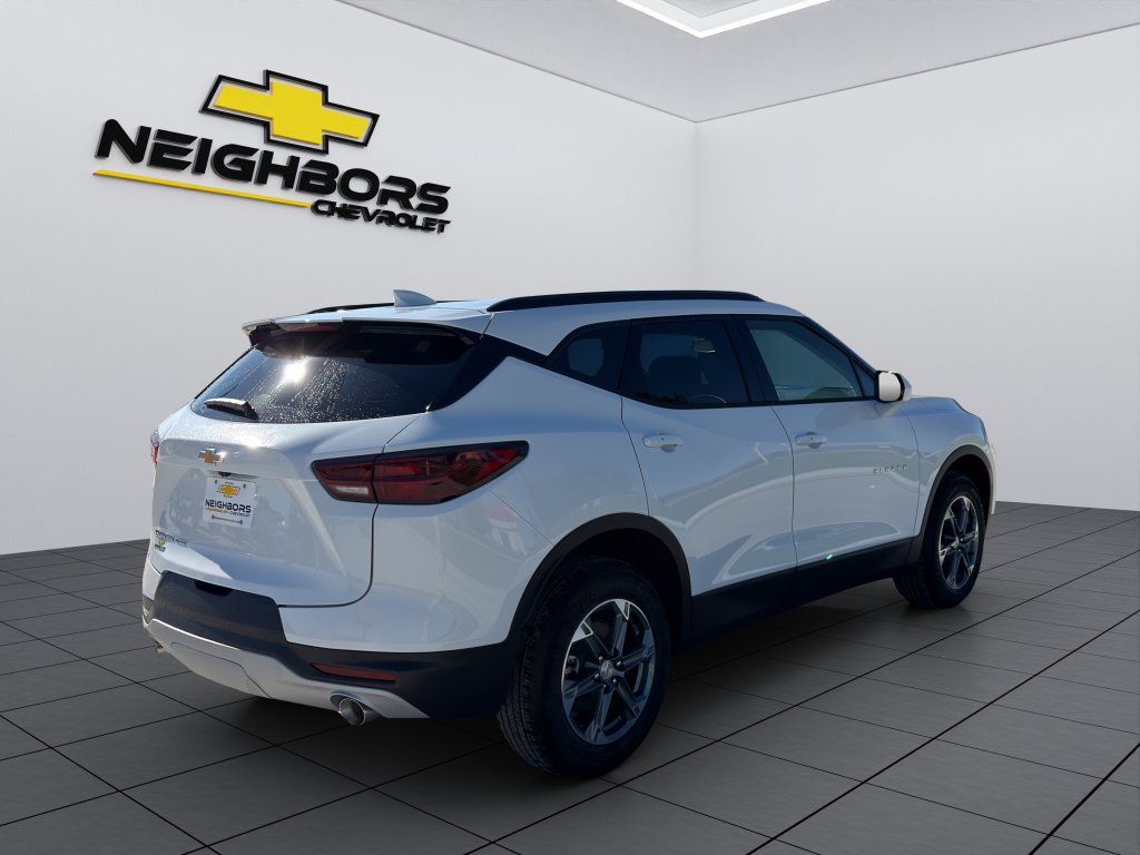New 2026 Chevrolet Blazer LT w/ Convenience Package AWD/4WD image 6