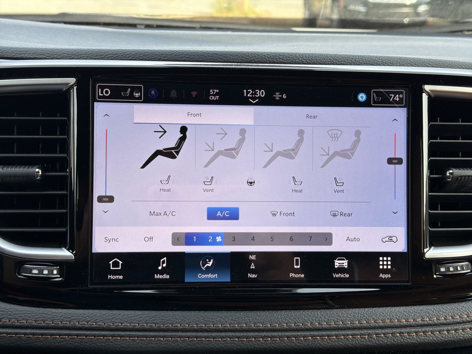 New 2026 Chrysler Pacifica Pinnacle FWD image 21
