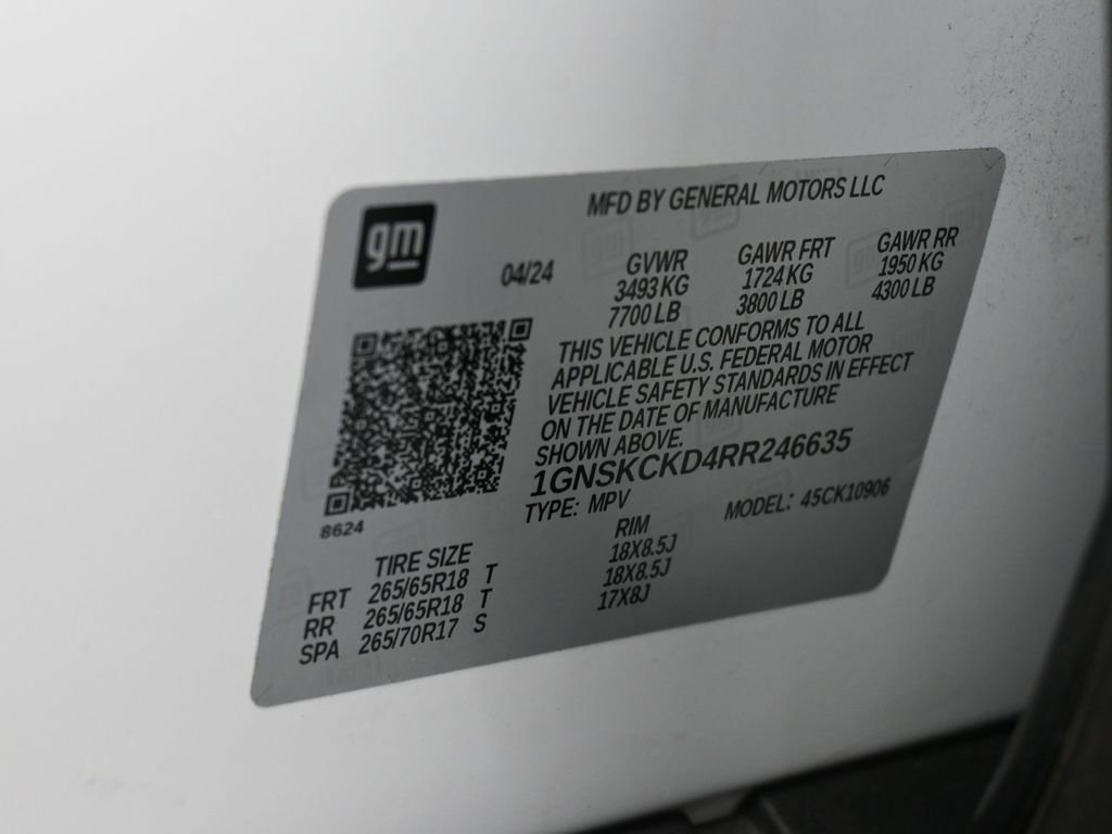 Used 2024 Chevrolet Suburban LT image 19