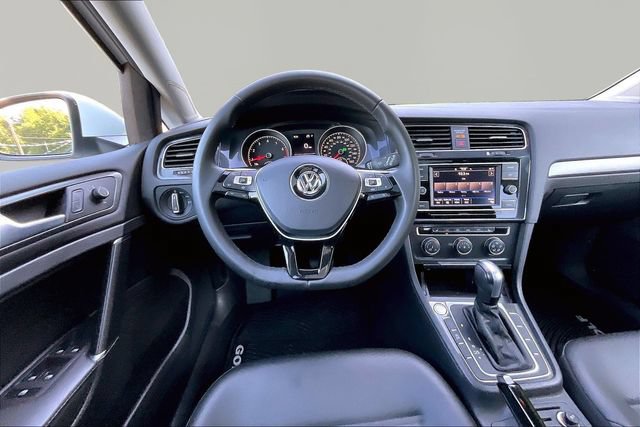 Used 2020 Volkswagen Golf 4-Door FWD image 8