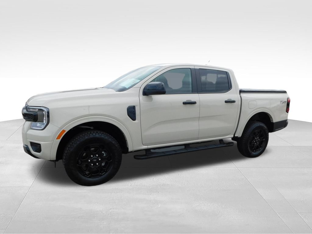 Used 2025 Ford Ranger XLT w/ FX4 Off-Road Package AWD/4WD image 11
