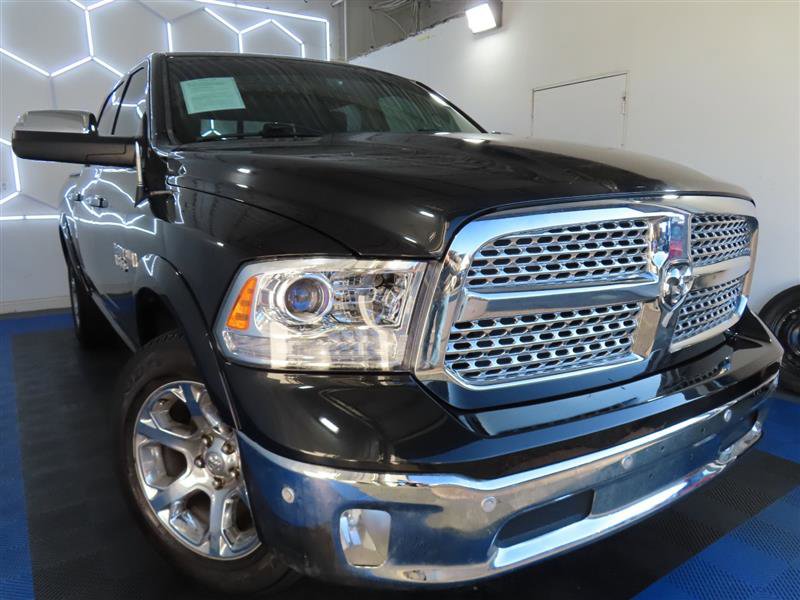 Used 2017 RAM 1500 Laramie w/ Convenience Group image 3