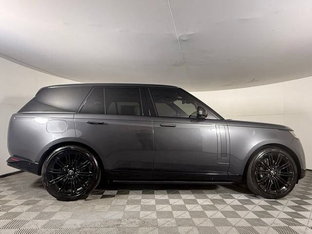 Used 2023 Land Rover Range Rover SE AWD/4WD image 9