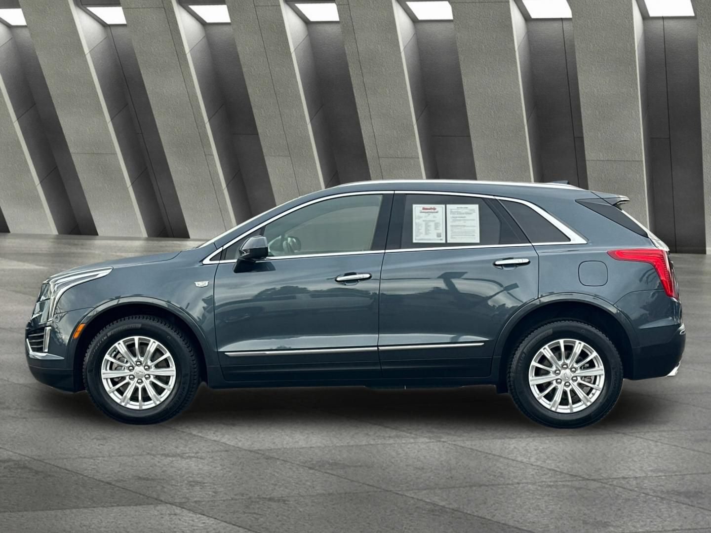 Used 2019 Cadillac XT5 AWD image 6