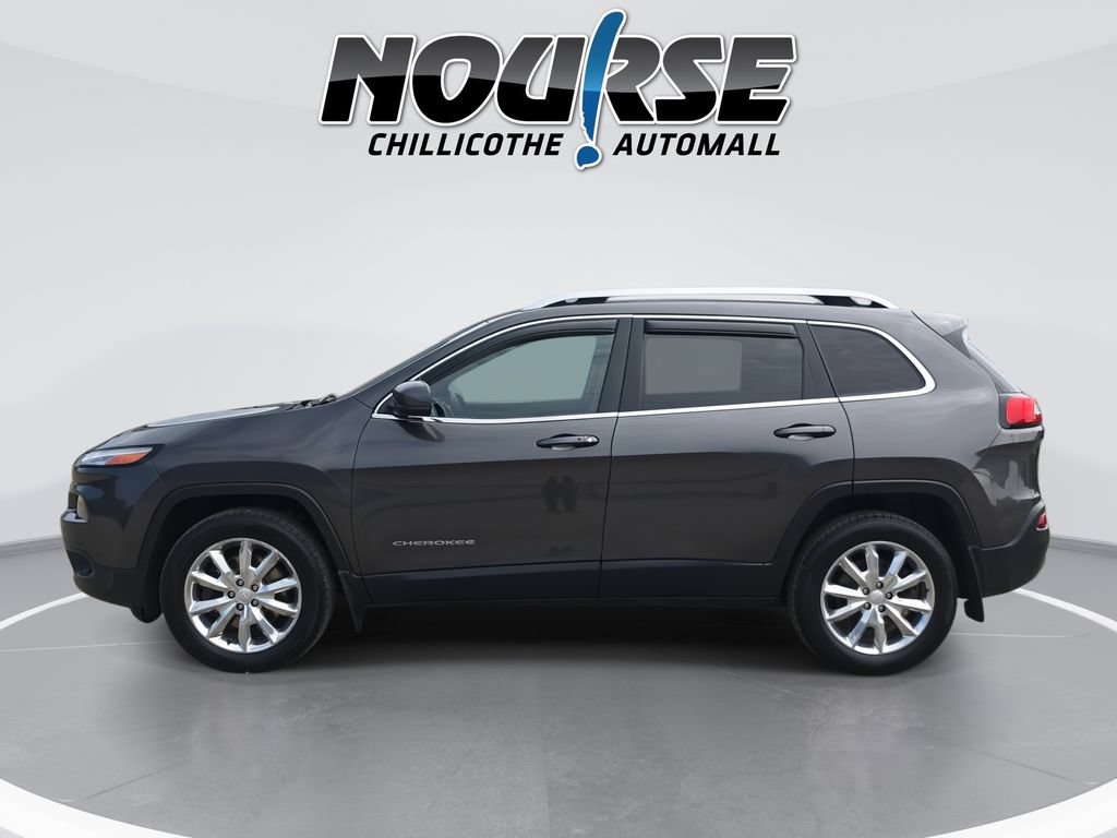 Used 2017 Jeep Cherokee Limited AWD/4WD image 5