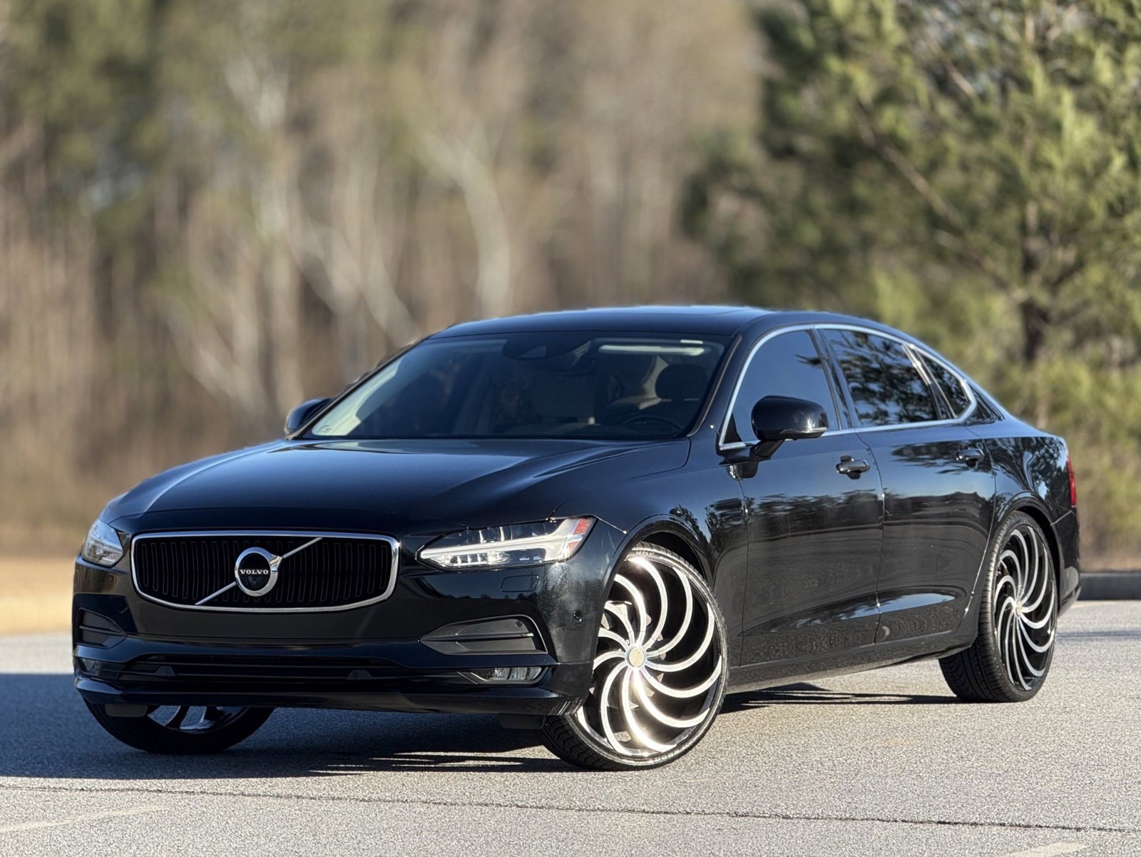 Used 2018 Volvo S90 T5 Momentum w/ Convenience Package image 7