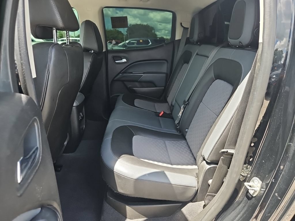 Used 2019 Chevrolet Colorado Z71 AWD/4WD image 5