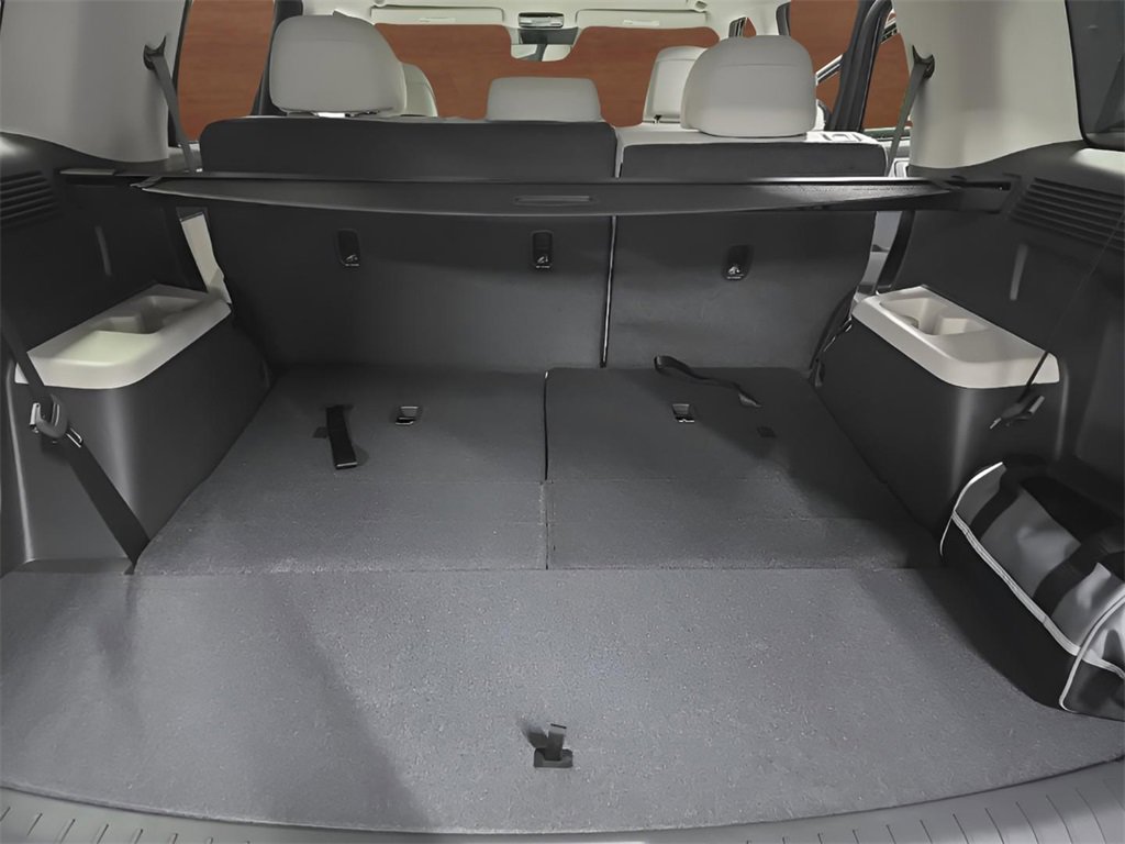 New 2026 Hyundai Santa Fe SE image 16