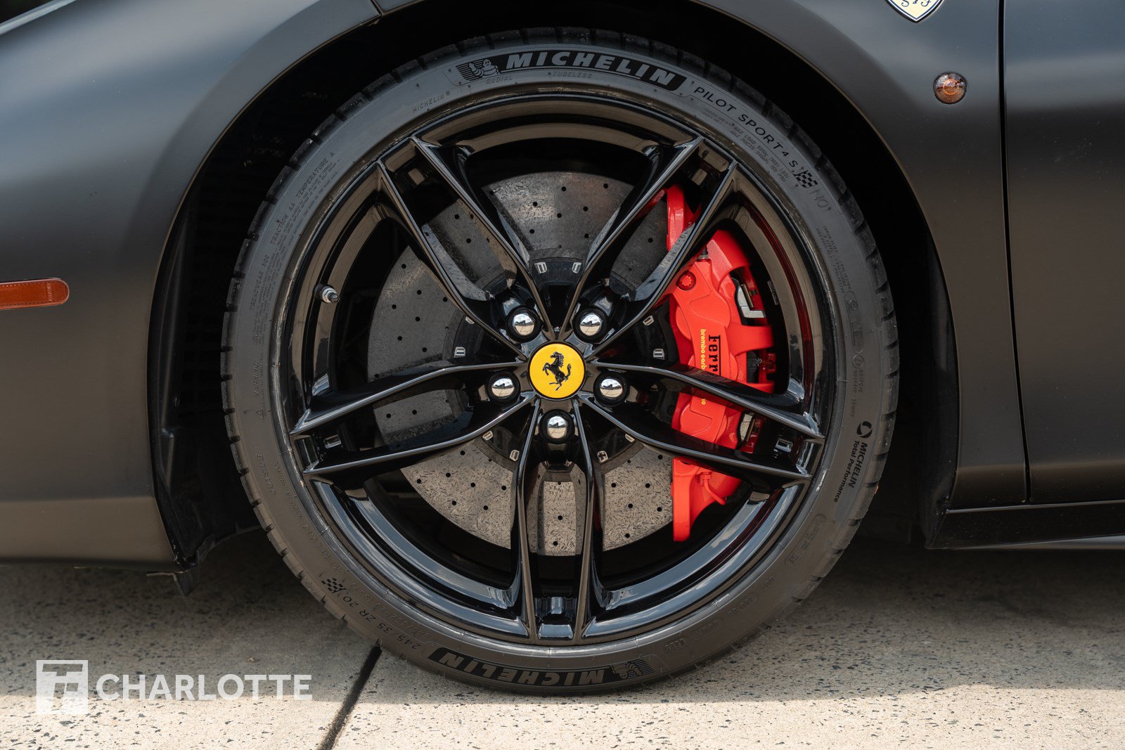 Used 2019 Ferrari 488 GTB RWD image 12