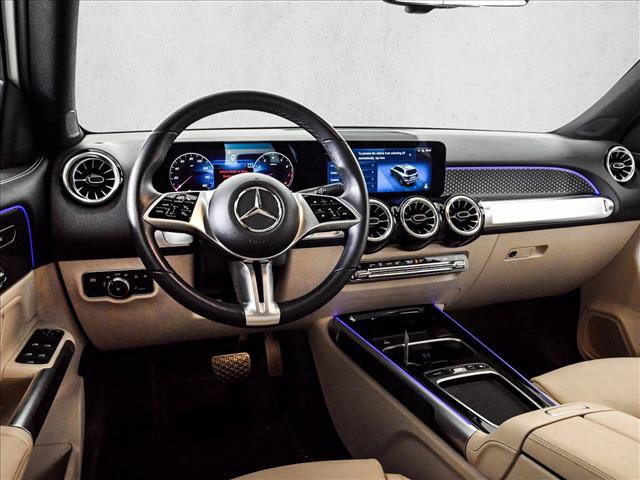 Used 2025 Mercedes-Benz GLB 250 image 19