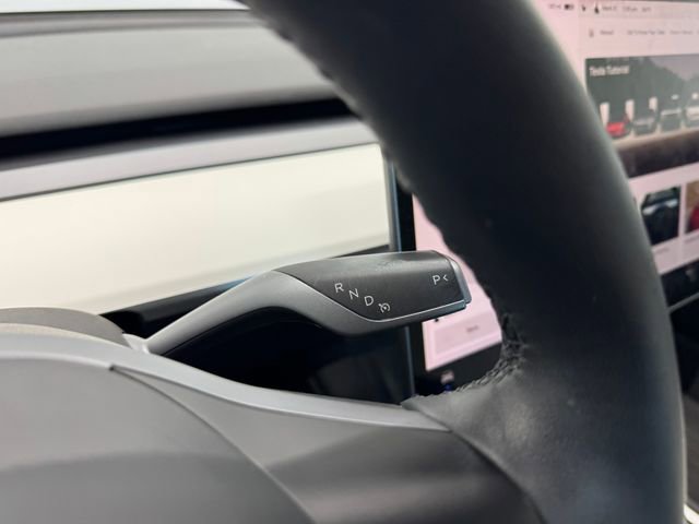 Used 2023 Tesla Model 3 Standard Range image 25