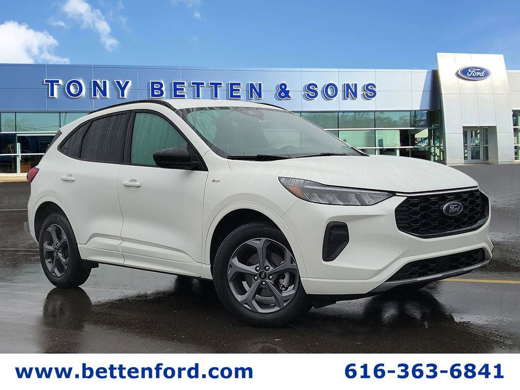 Used 2023 Ford Escape ST-Line w/ Tech Pack #1