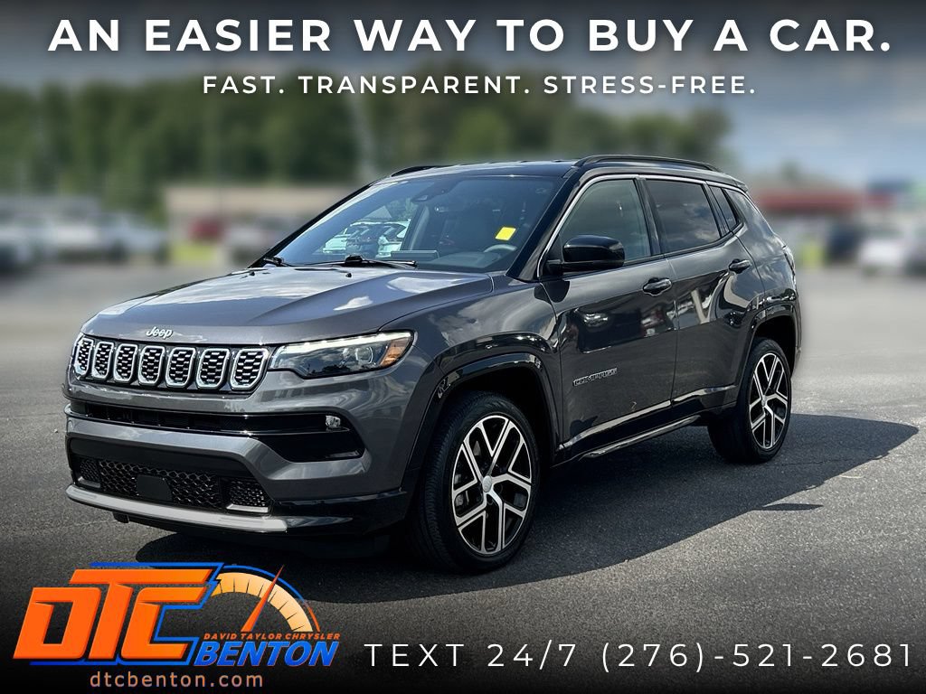 Used 2024 Jeep Compass Limited w/ Elite Group AWD/4WD image 3
