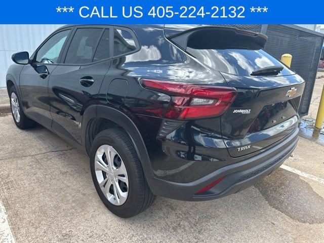 Used 2025 Chevrolet Trax LS w/ Driver Confidence Package FWD image 7