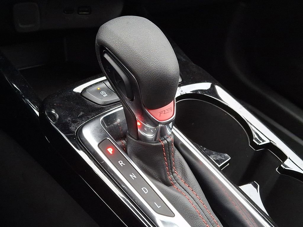 Used 2025 Chevrolet Trax RS image 14