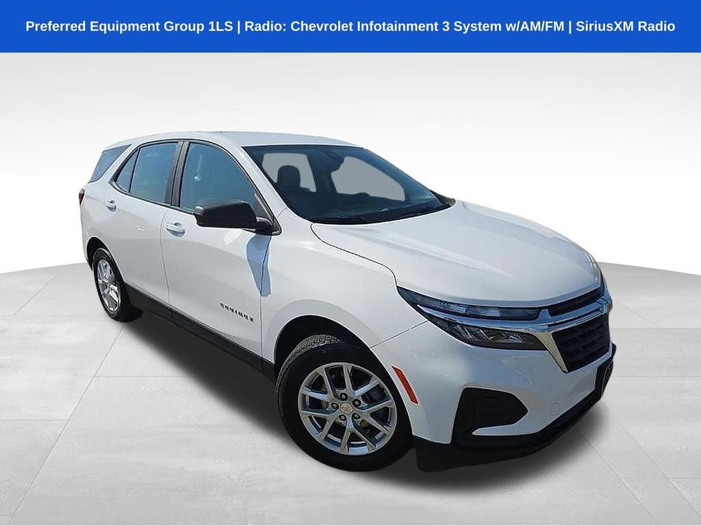 Used 2023 Chevrolet Equinox LS FWD image 1