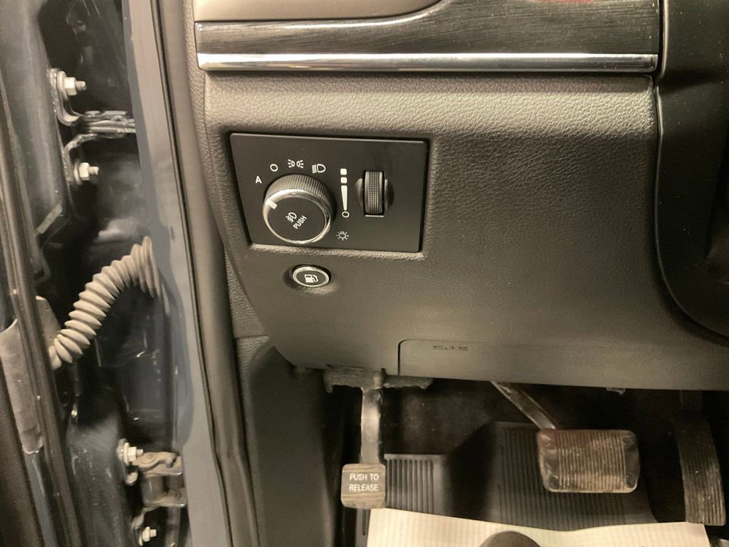 Used 2018 Jeep Grand Cherokee Trailhawk w/ Trailhawk Luxury Group image 20