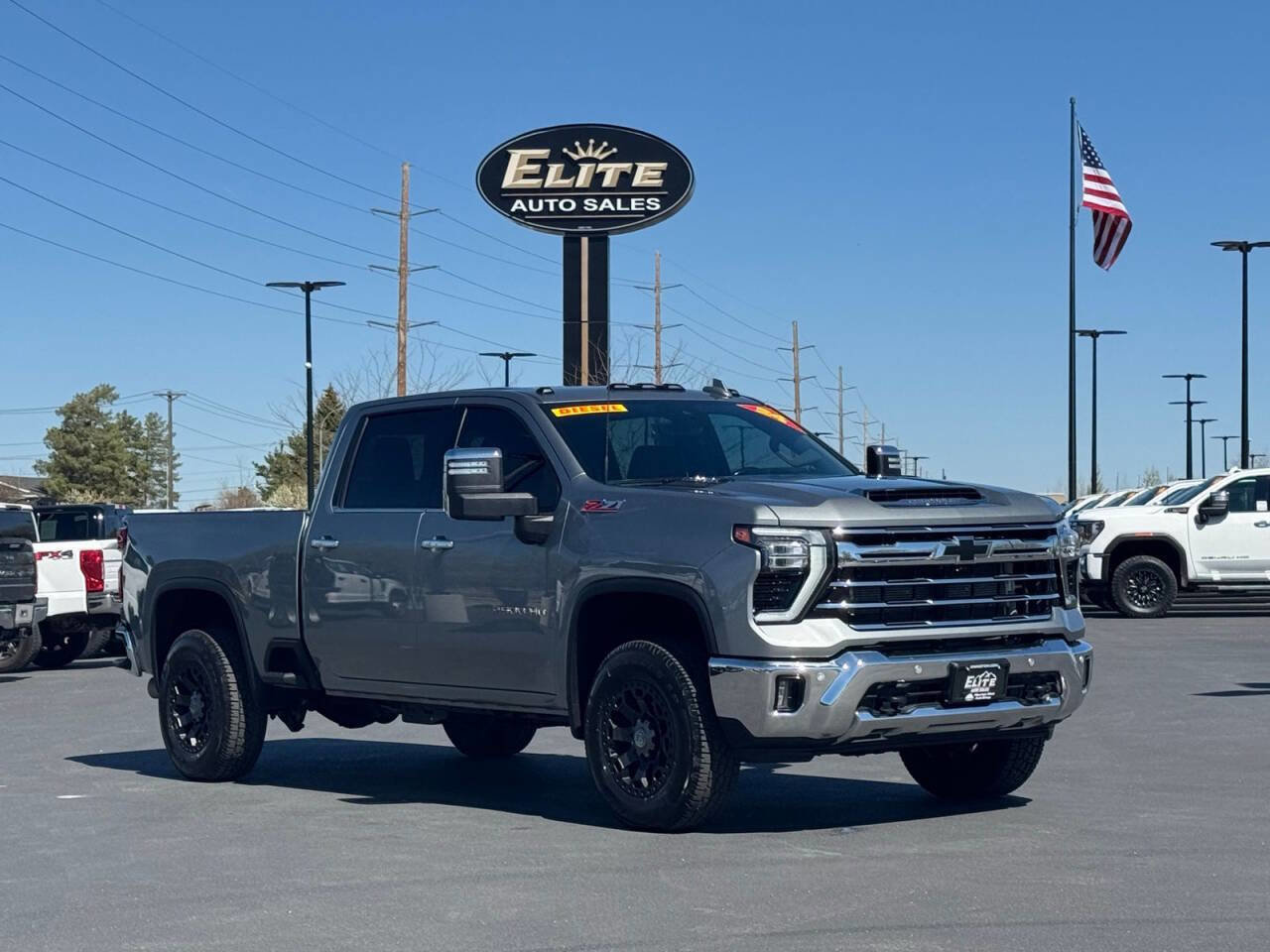 Used 2024 Chevrolet Silverado 2500 LTZ w/ LTZ Premium Package AWD/4WD image 1