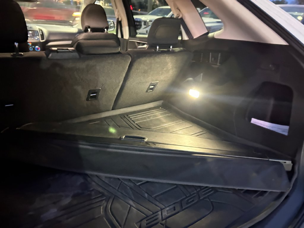 Used 2017 Ford Edge SEL w/ Cargo Accessory Package FWD image 27