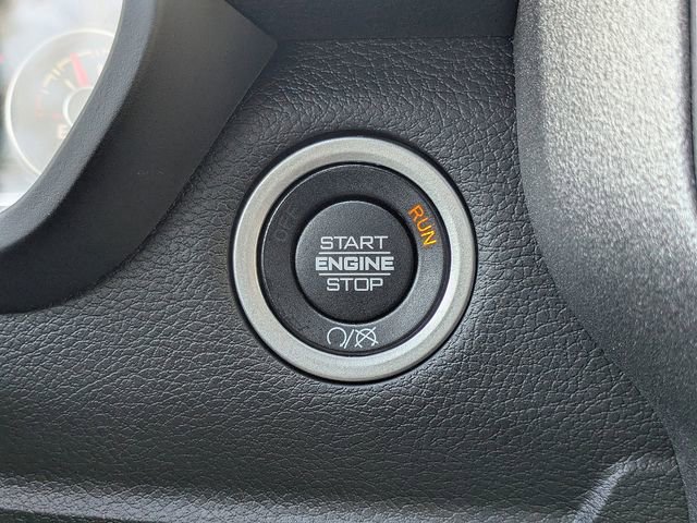 Used 2024 RAM 2500 Tradesman w/ Chrome Appearance Group image 32