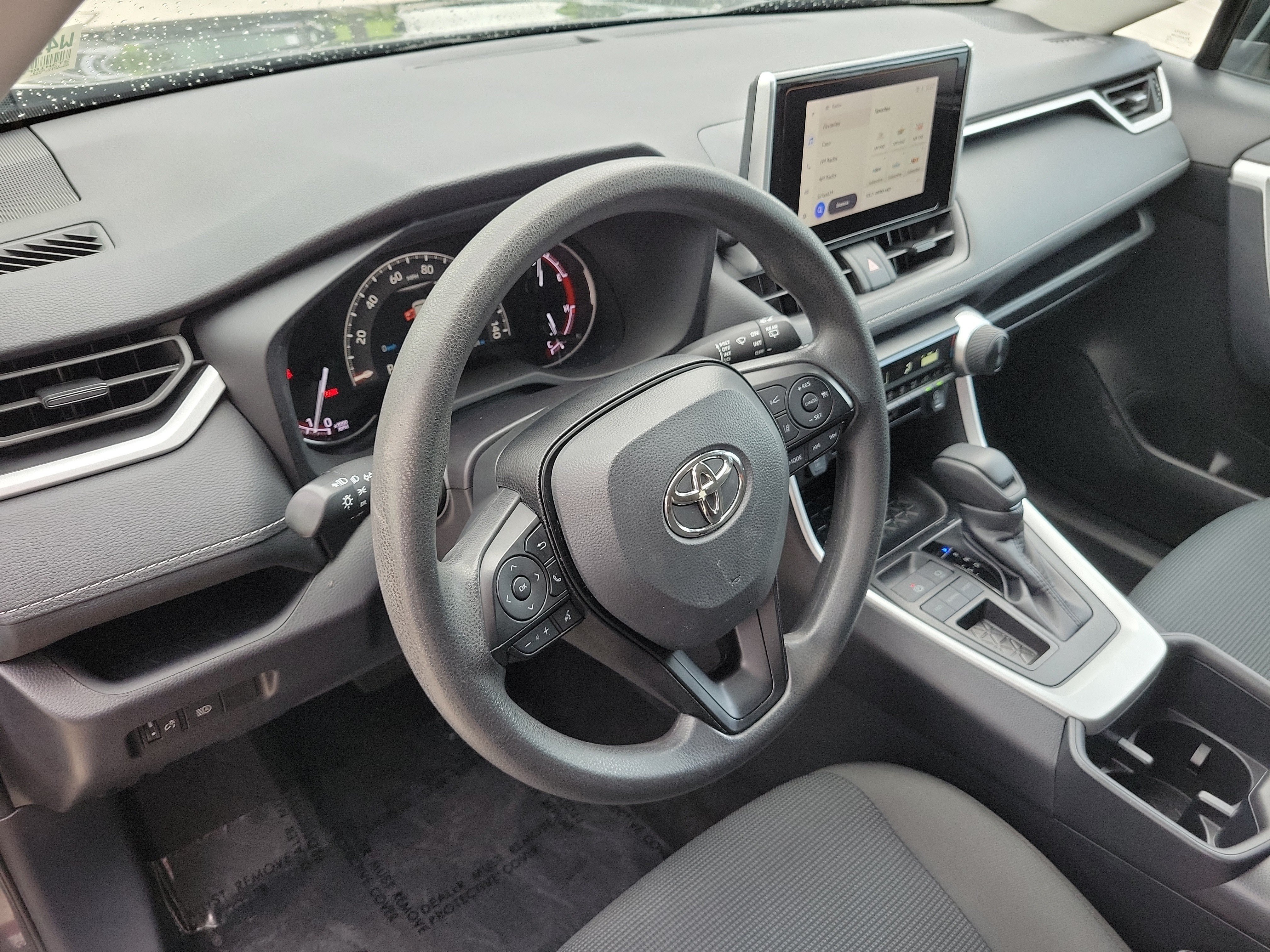 Certified 2025 Toyota RAV4 LE FWD image 23