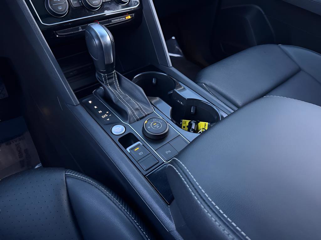 Used 2021 Volkswagen Atlas Cross Sport SEL image 21