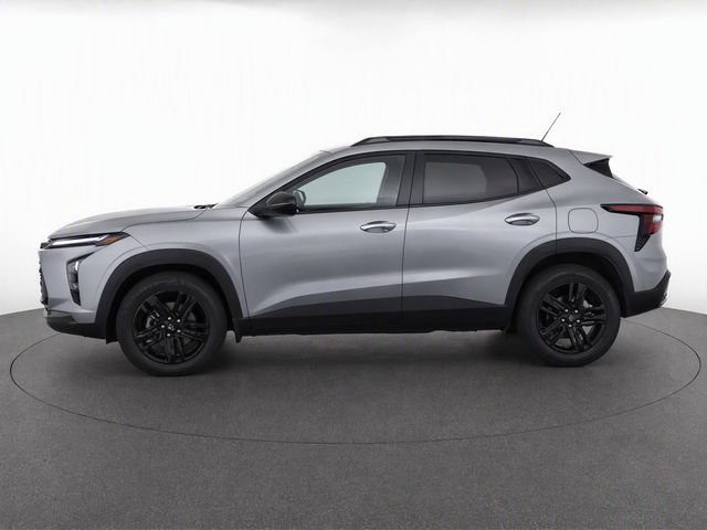 Used 2025 Chevrolet Trax ACTIV w/ Sunroof Package FWD image 6