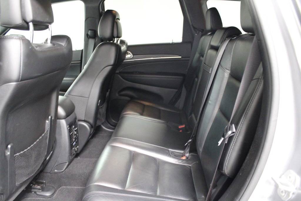 Used 2021 Jeep Grand Cherokee Limited image 23