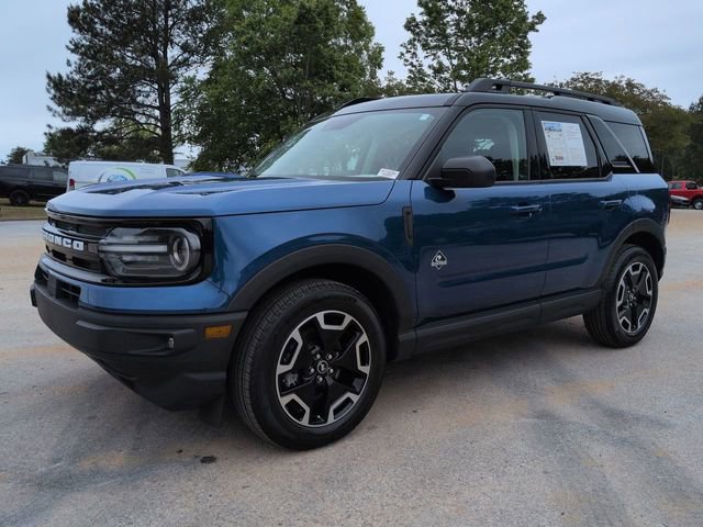 Certified 2023 Ford Bronco Sport Outer Banks AWD/4WD image 8