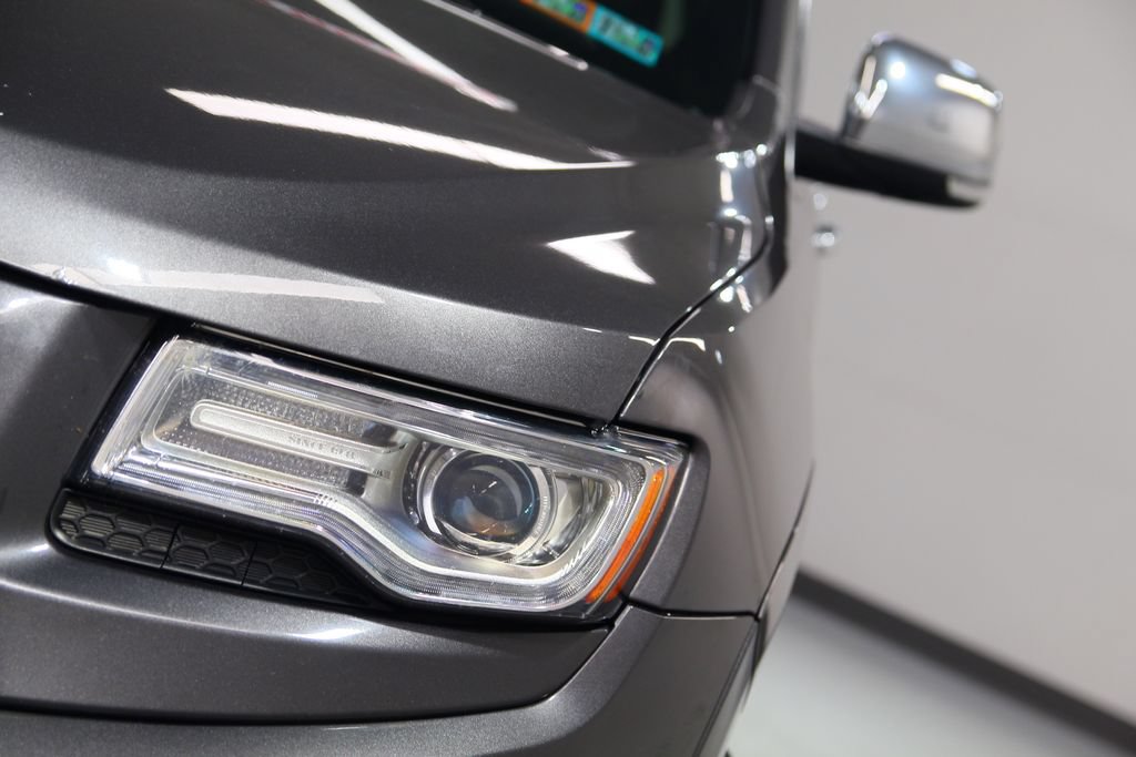 Used 2014 Jeep Grand Cherokee Summit AWD/4WD image 9