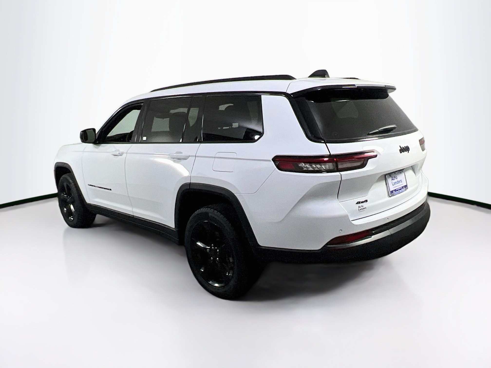 Used 2023 Jeep Grand Cherokee L Laredo AWD/4WD image 7