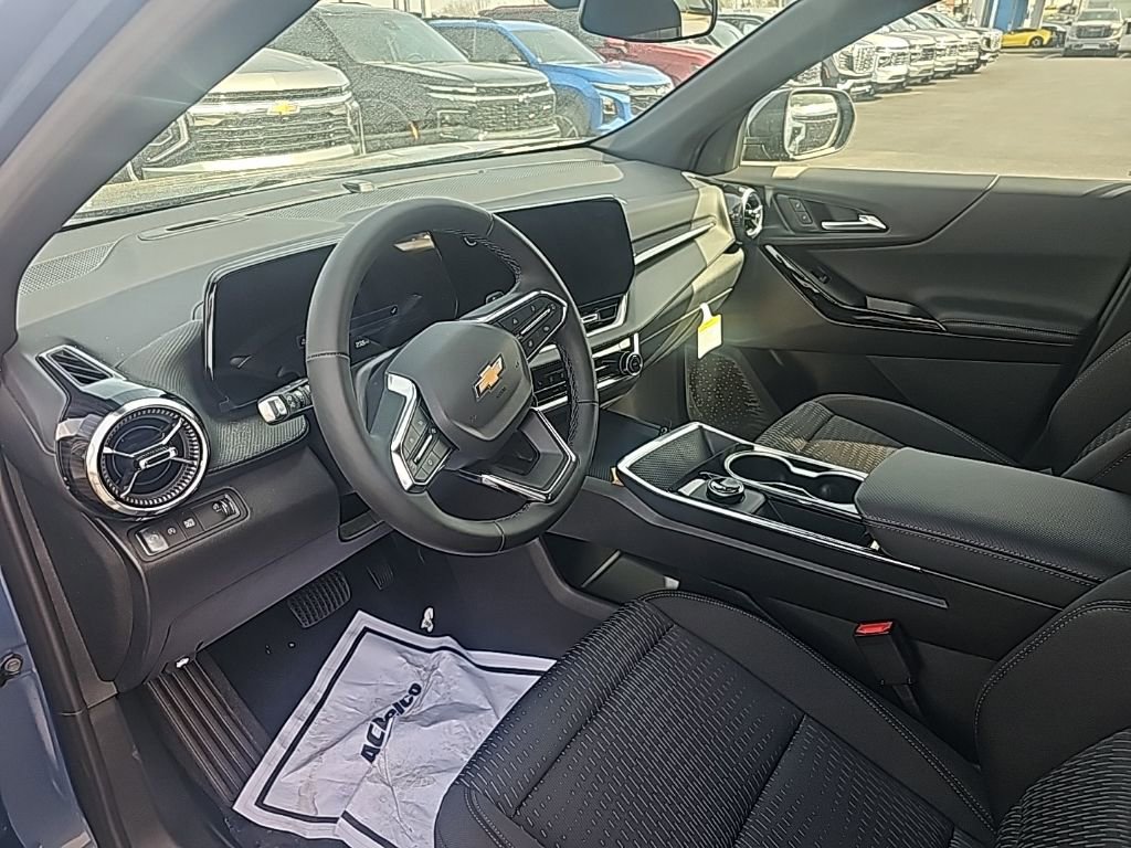 New 2026 Chevrolet Equinox LT image 14