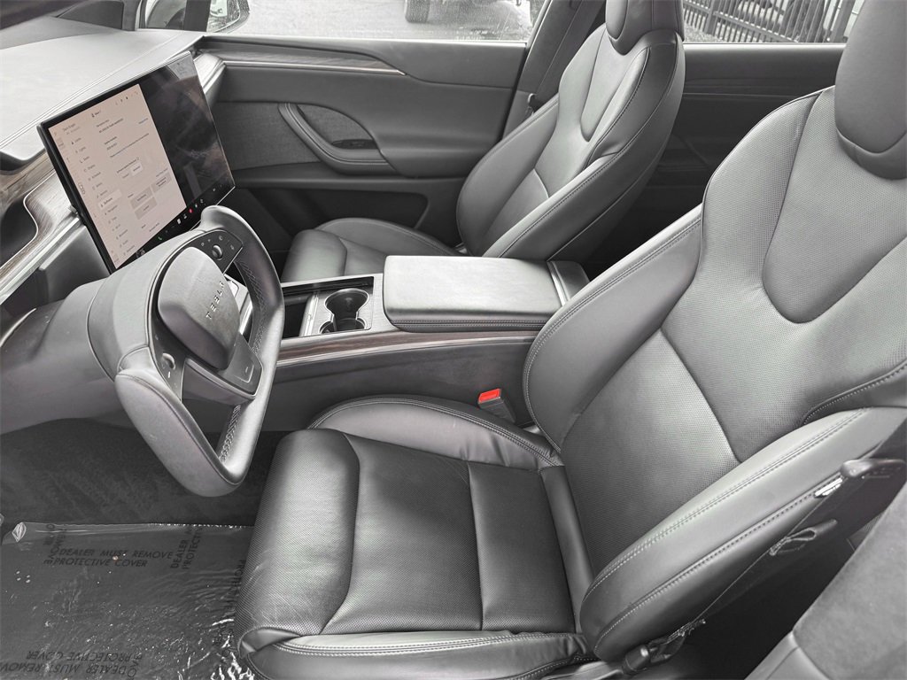 Used 2022 Tesla Model X image 15