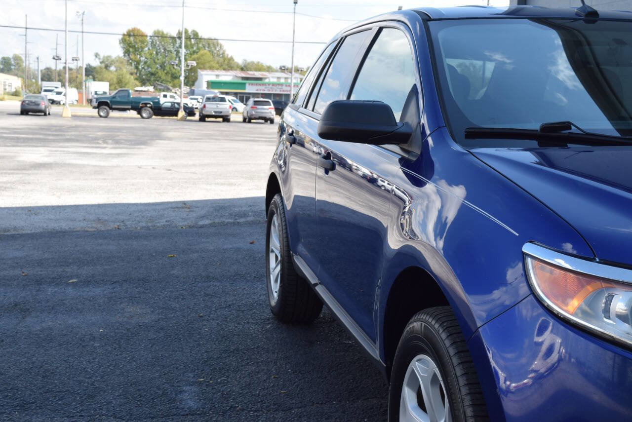 Used 2013 Ford Edge SE image 14