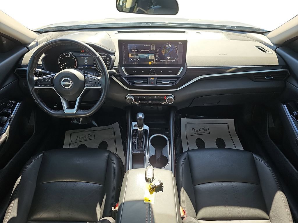 Used 2023 Nissan Altima 2.5 SR w/ SR Premium Package image 12