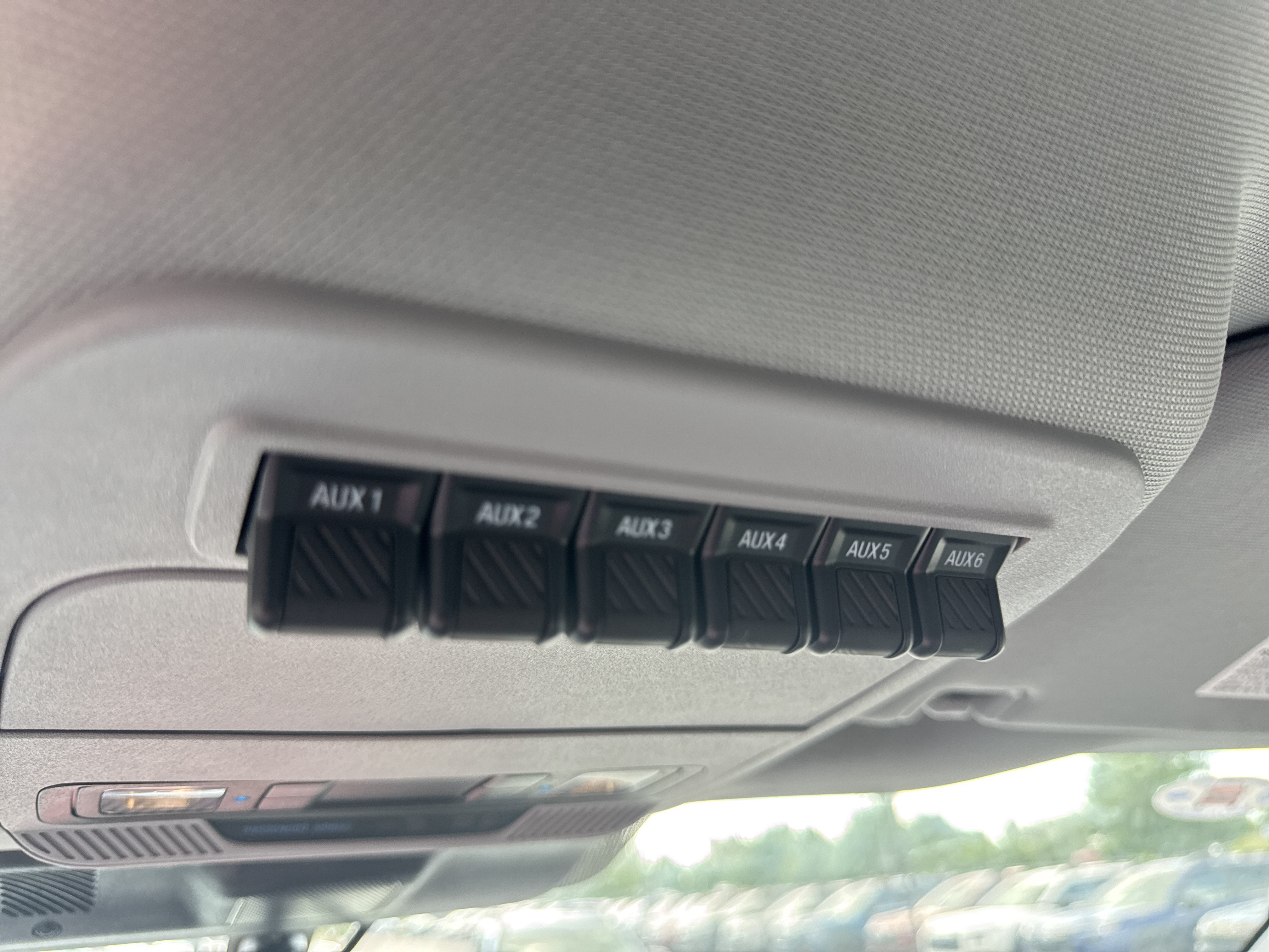 Used 2025 Ford F450 XLT w/ XLT Value Package AWD/4WD image 33
