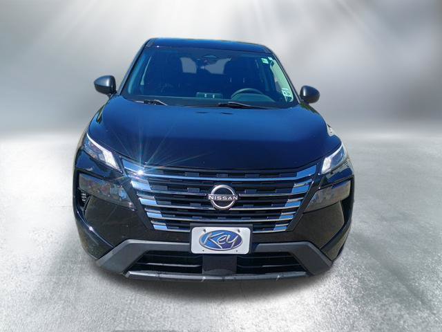 Used 2024 Nissan Rogue S AWD/4WD image 9