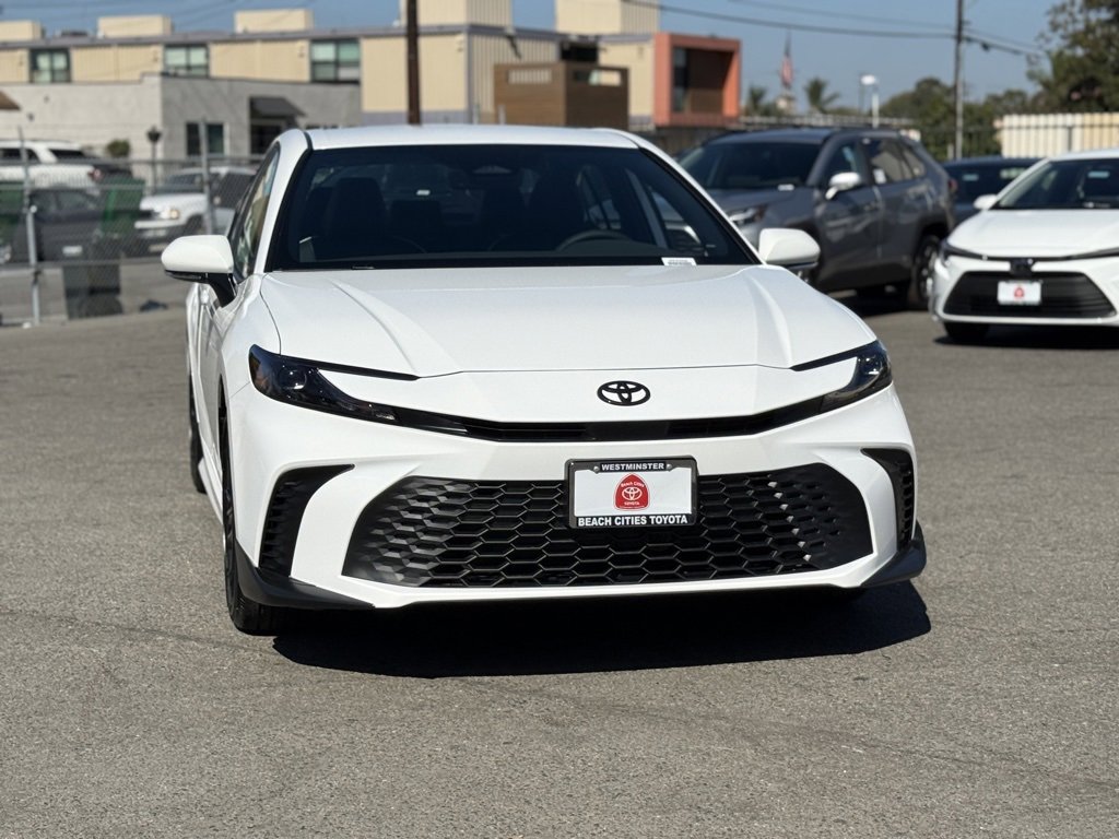 New 2026 Toyota Camry SE image 3