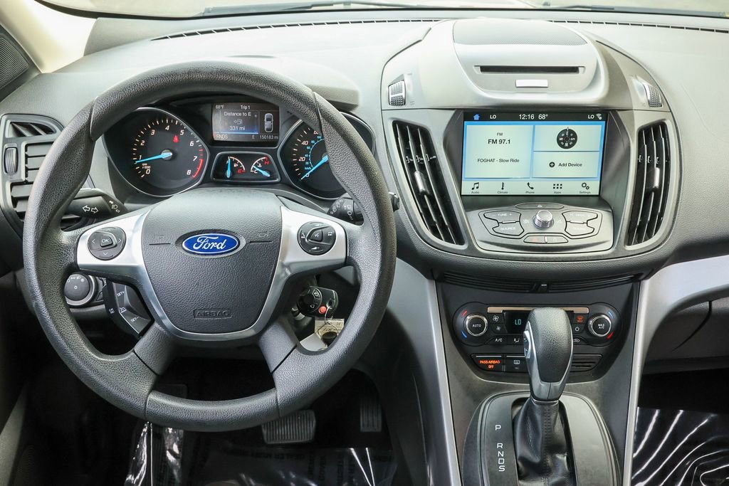 Used 2016 Ford Escape SE w/ Equipment Group 201A image 7