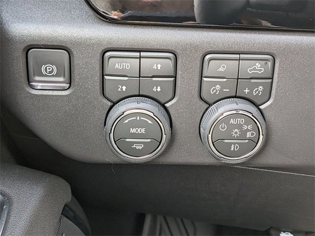 New 2026 Chevrolet Silverado 1500 LT Trail Boss w/ LT Trail Boss Premium Package image 18