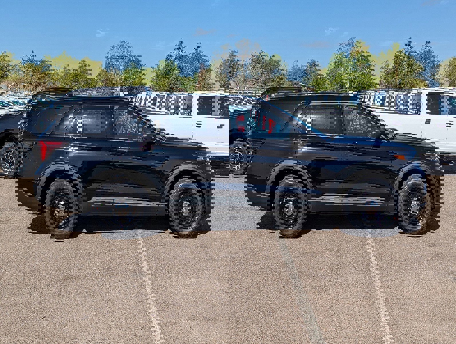 New 2024 Ford Explorer 4WD Police Interceptor image 8