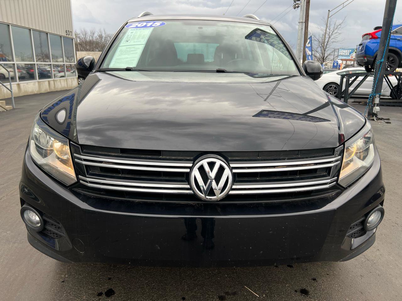 Used 2015 Volkswagen Tiguan SEL AWD/4WD image 9