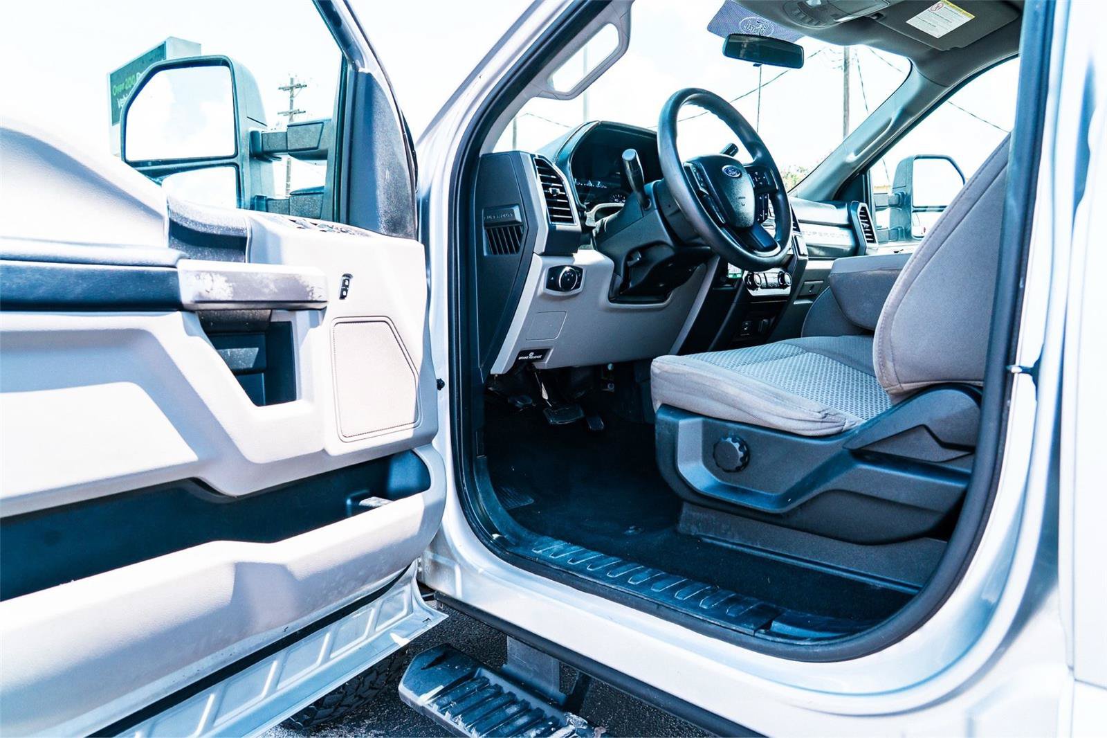 Used 2019 Ford F250 XLT AWD/4WD image 11