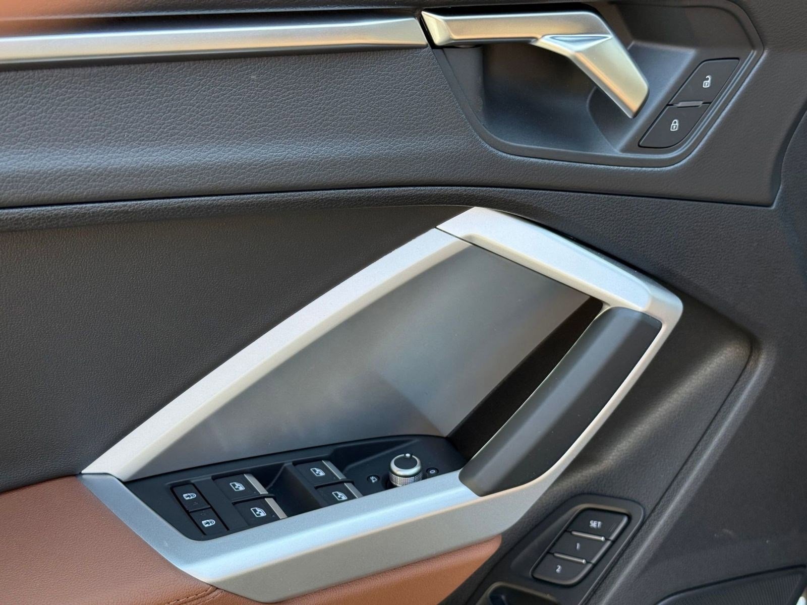 New 2025 Audi Q3 2.0T Premium image 14