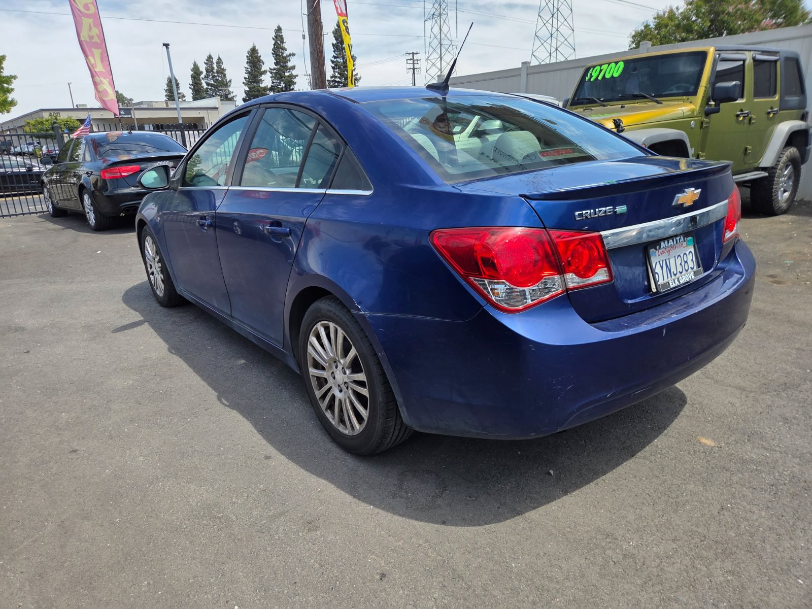 Used 2013 Chevrolet Cruze Eco FWD image 2