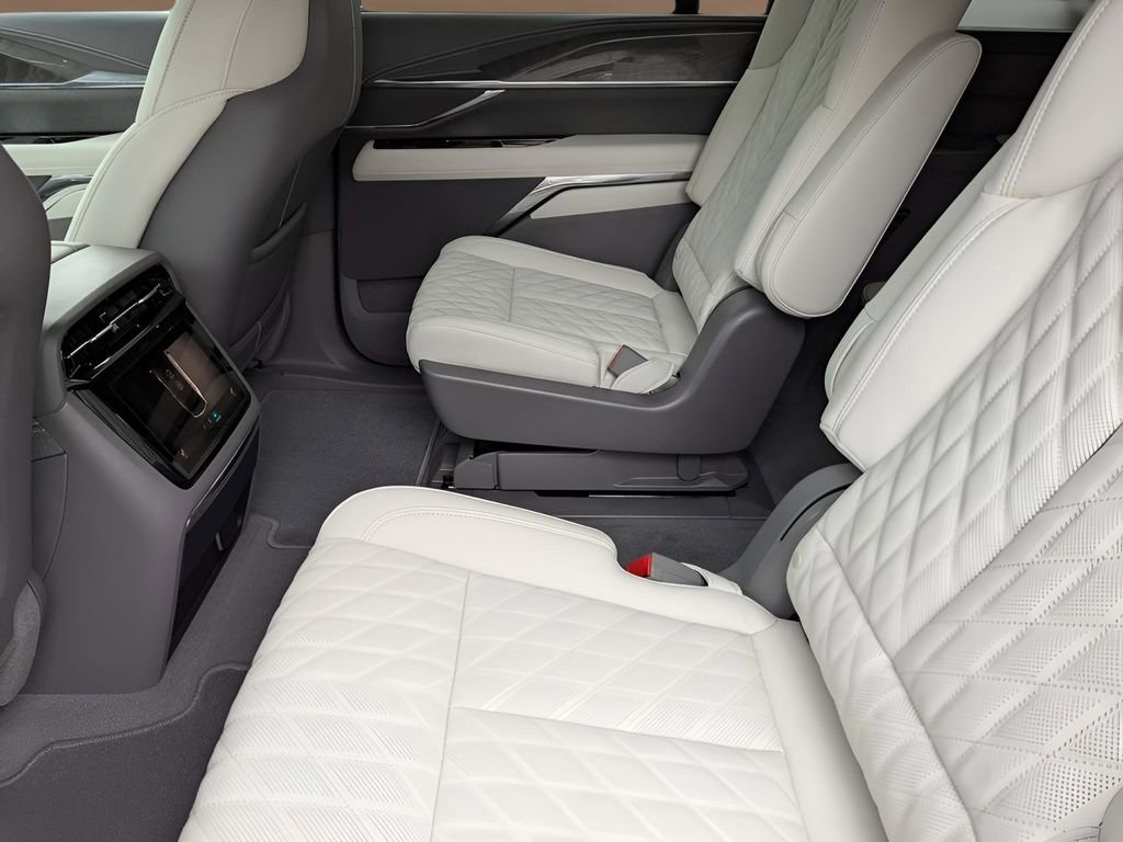 New 2025 Cadillac Escalade IQ Sport 1 w/ LPO, ONYX Package AWD/4WD image 14